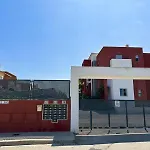 Casa Vinas - Tranquil Ground Floor Apartment, Denia