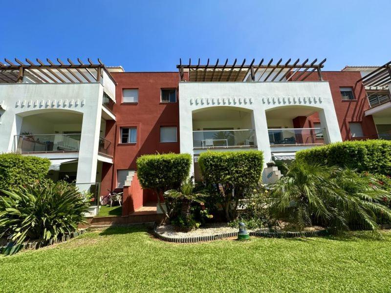 Casa Vinas - Tranquil Ground Floor Apartment, Căn hộ *
